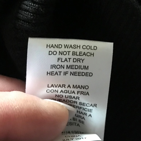 JOSEPH A Black T-Neck Sweater with Ruffles ~ XL - Picture 8 of 8